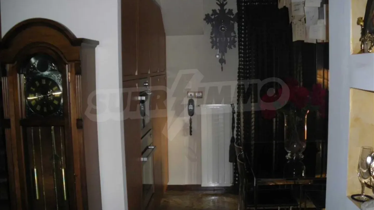 Spacious Fully Furnished Villa with Garden Near Thessaloniki, Greece - Image 5