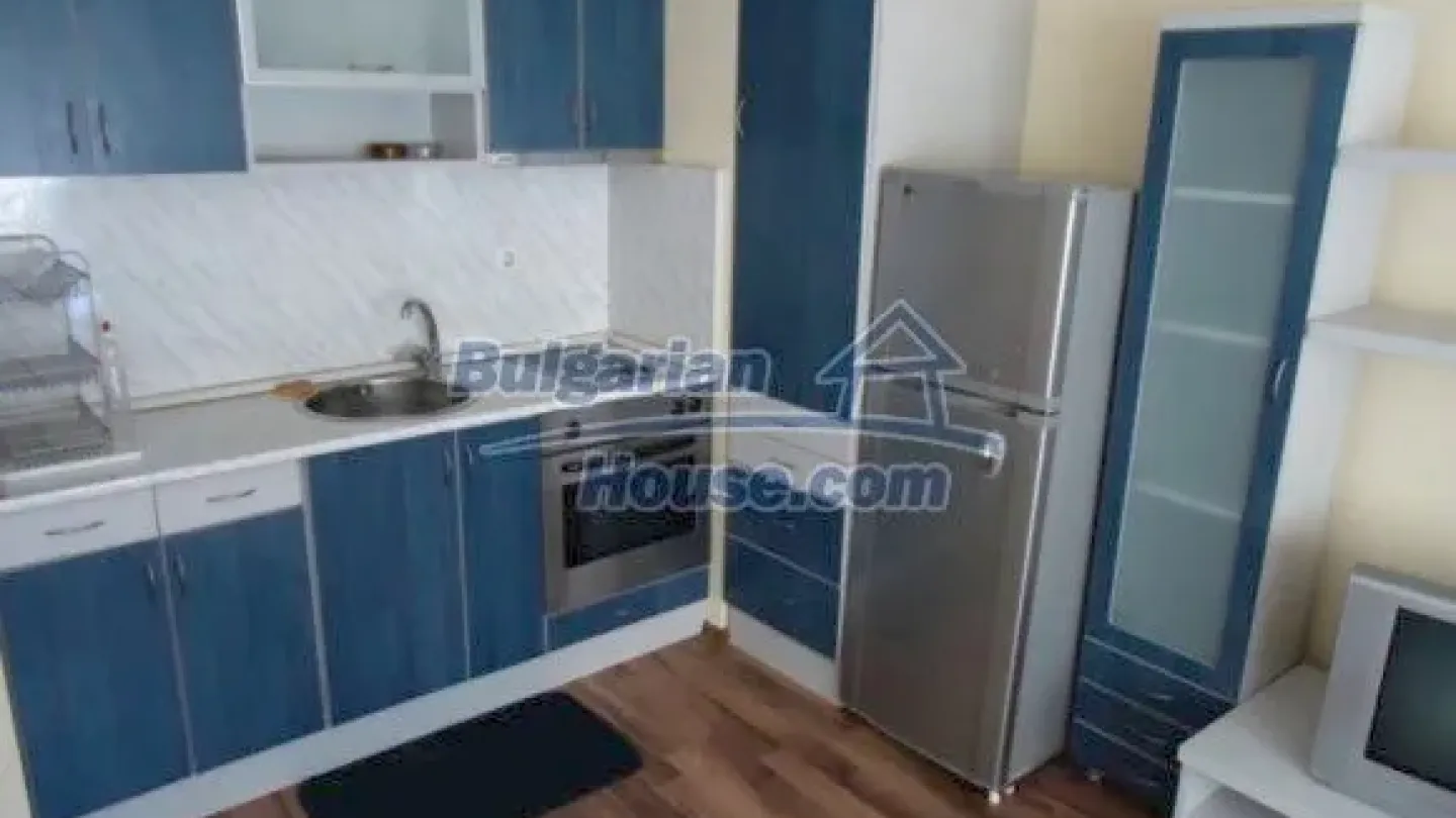 Stylish Bansko Apartment: Fully Furnished 2-Bedroom Residence for Sale - Image 4