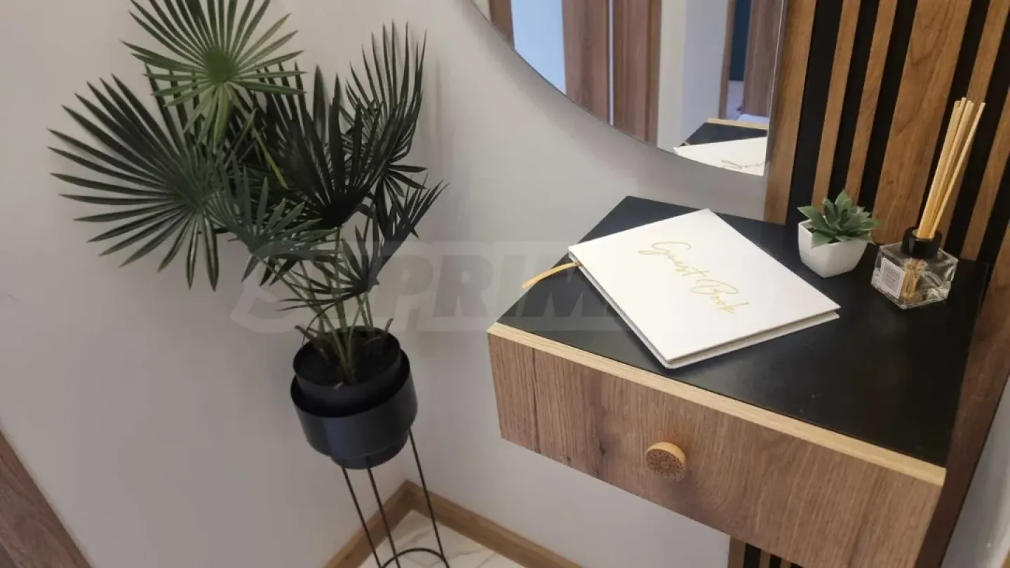 Stylish 2-Bedroom Apartment in Varna's Heart - Image 5