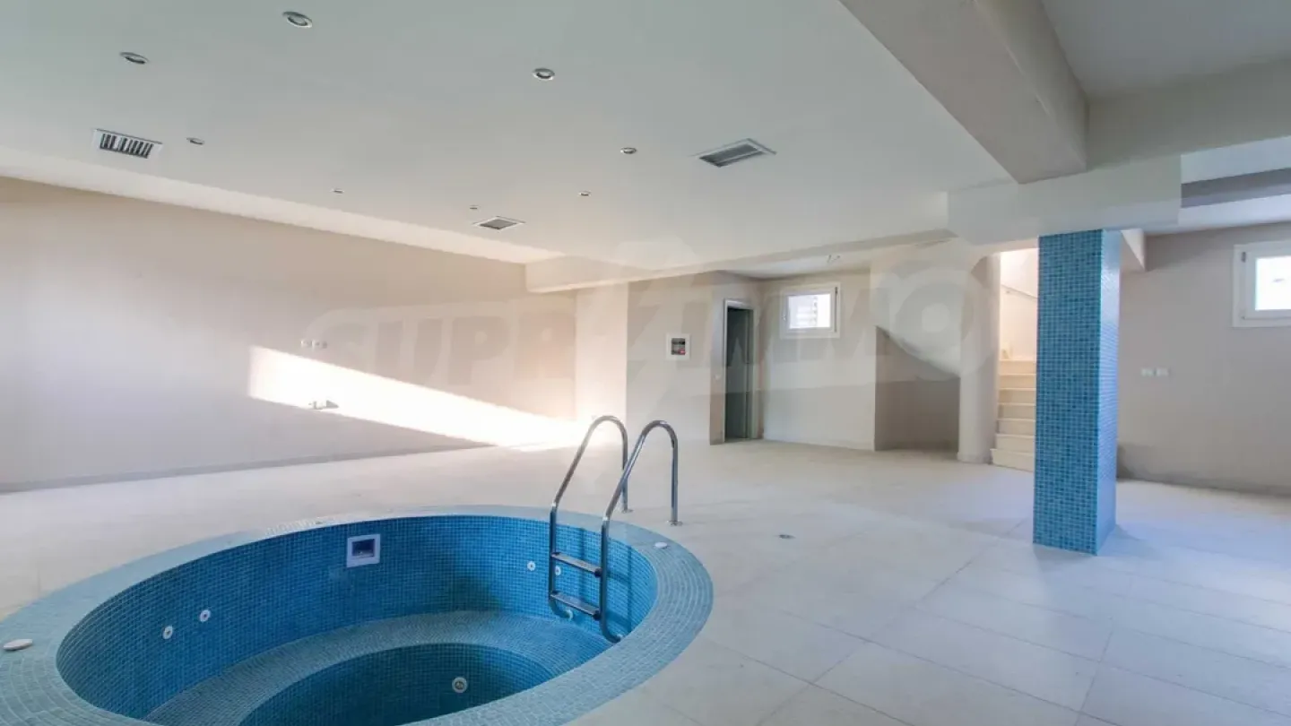 Spacious Villa in Kallithea with Pool and Multiple Amenities - Image 3