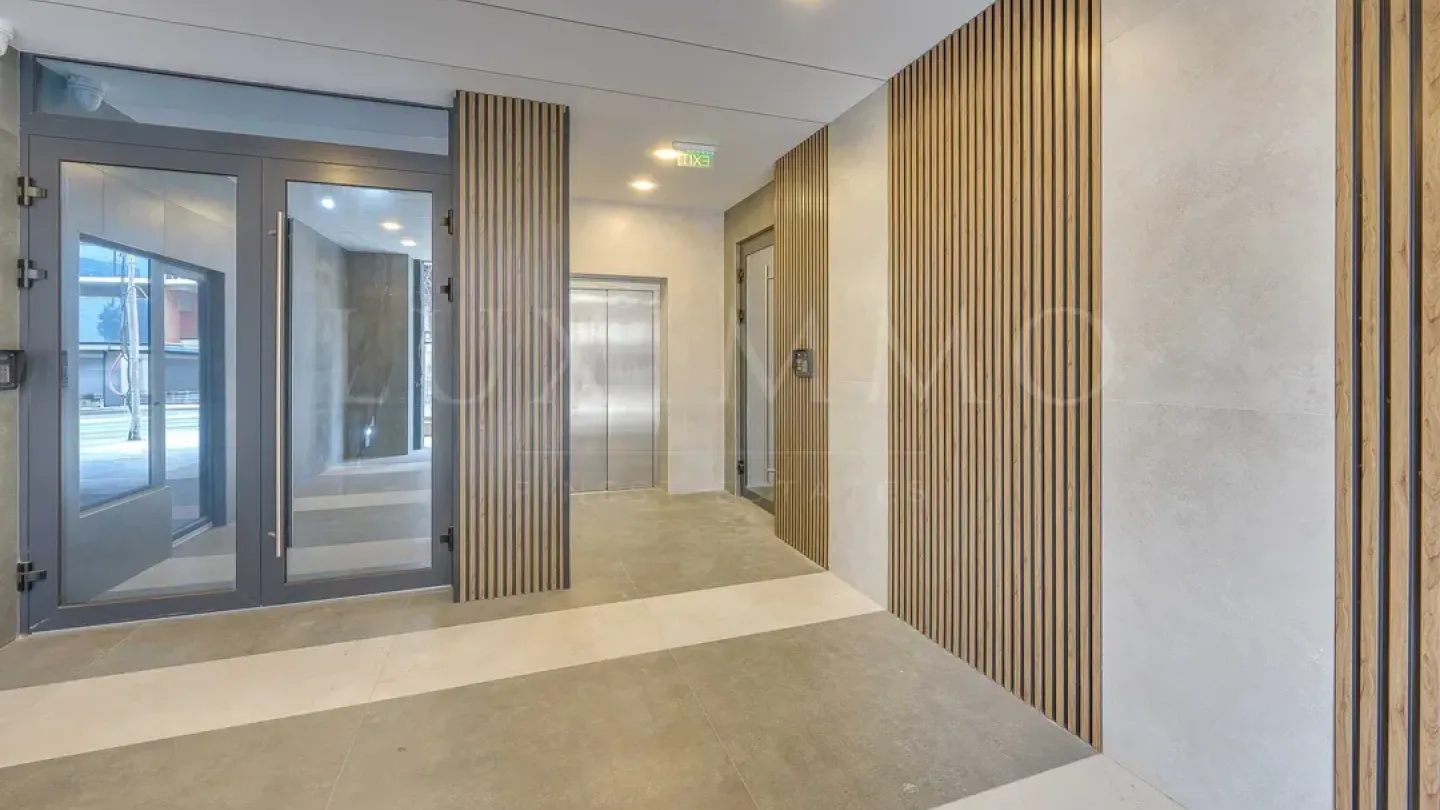 Spacious Four-Bedroom Apartment Near Future Metro Station - Image 1