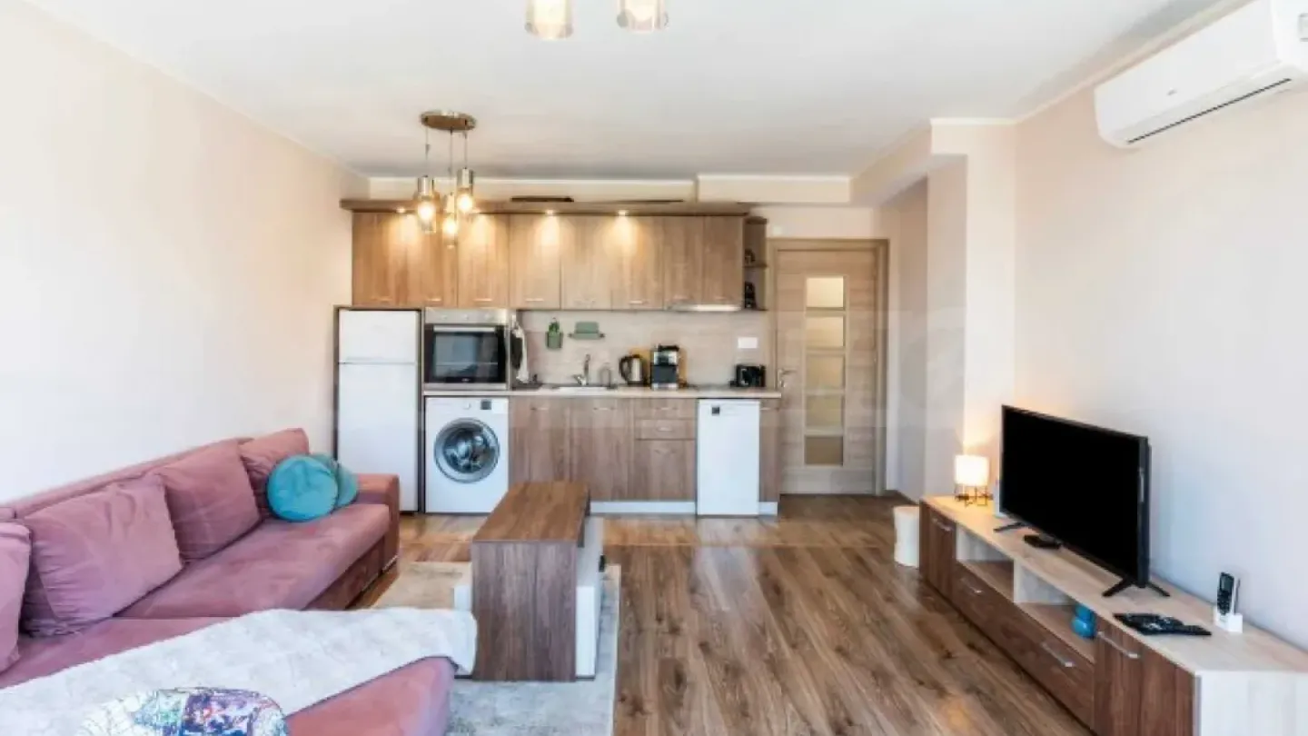 Spacious, Fully Furnished Apartment Near Bunardzhik Park, Plovdiv - Image 5