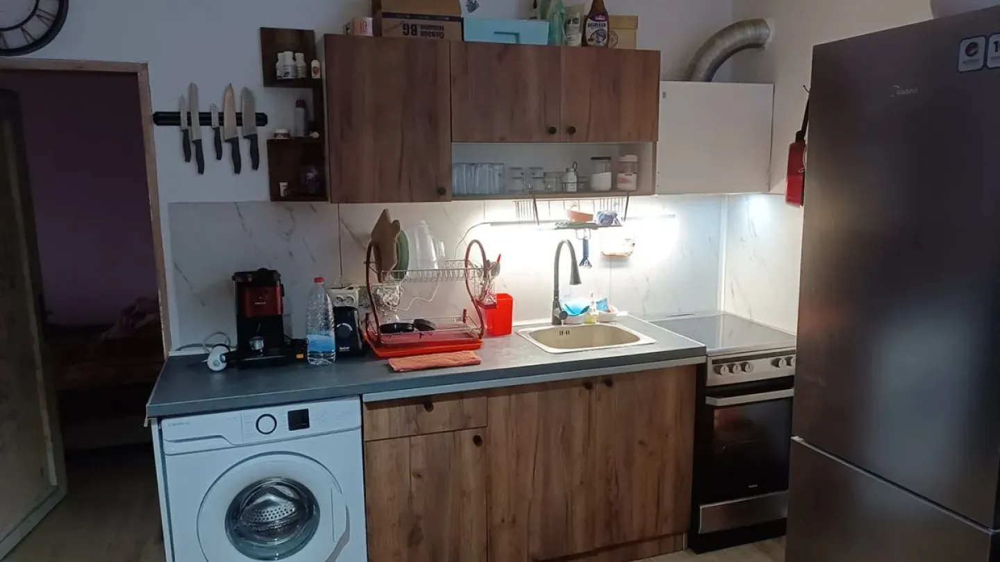 Panoramic Villa with Garage – Stunning Sofia Views - Image 2