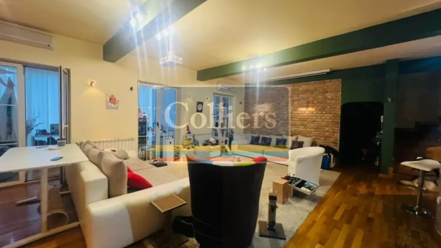 Spacious 5-Bedroom Apartment with Large Terrace in Belgrade's Center - Image 5