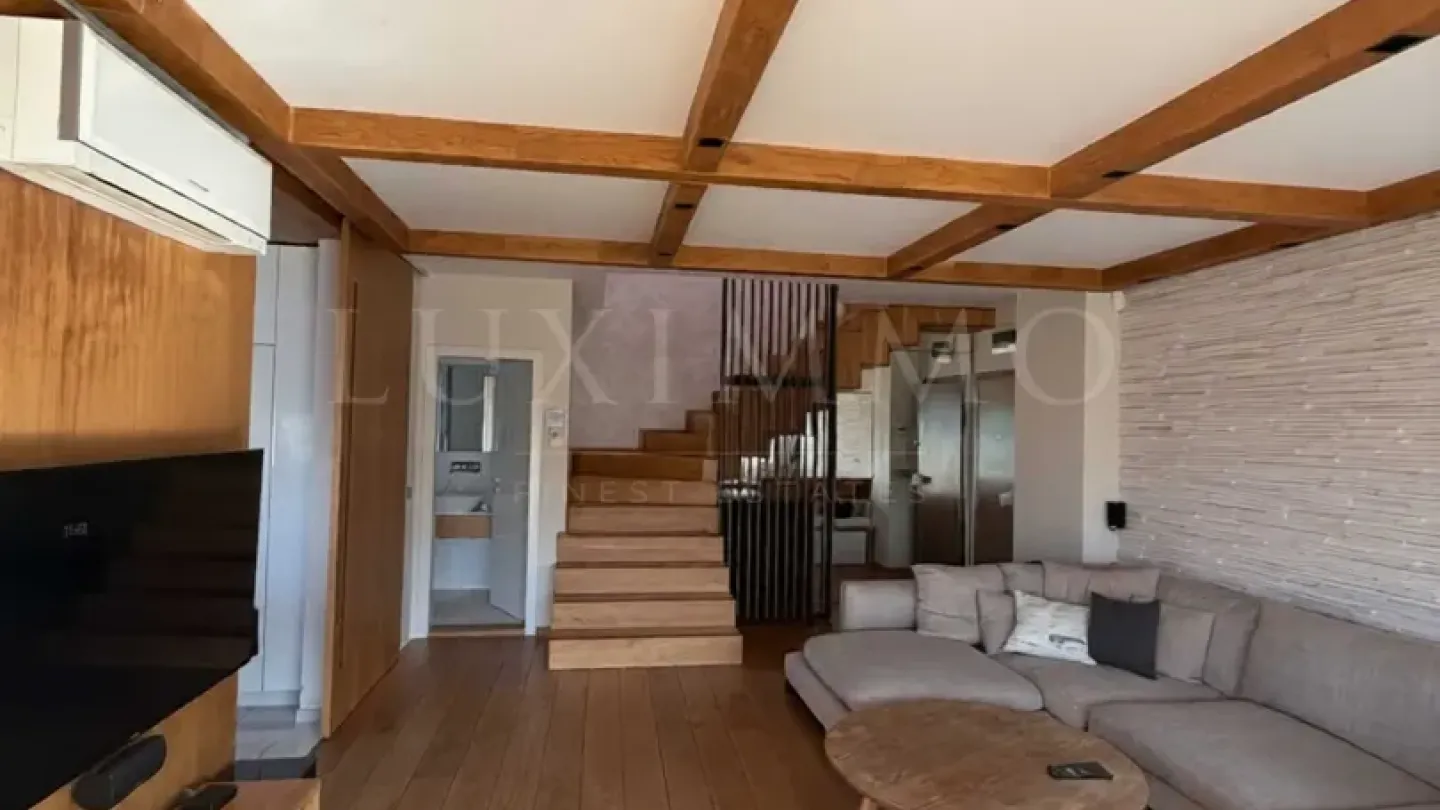 Luxurious Simeonovo Maisonette with Stunning Mountain Views - Image 4