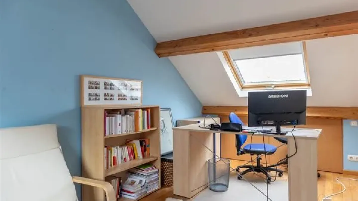 Spacious House with Garden in Beautiful Sint-Genesius-Rode, Belgium - Image 1