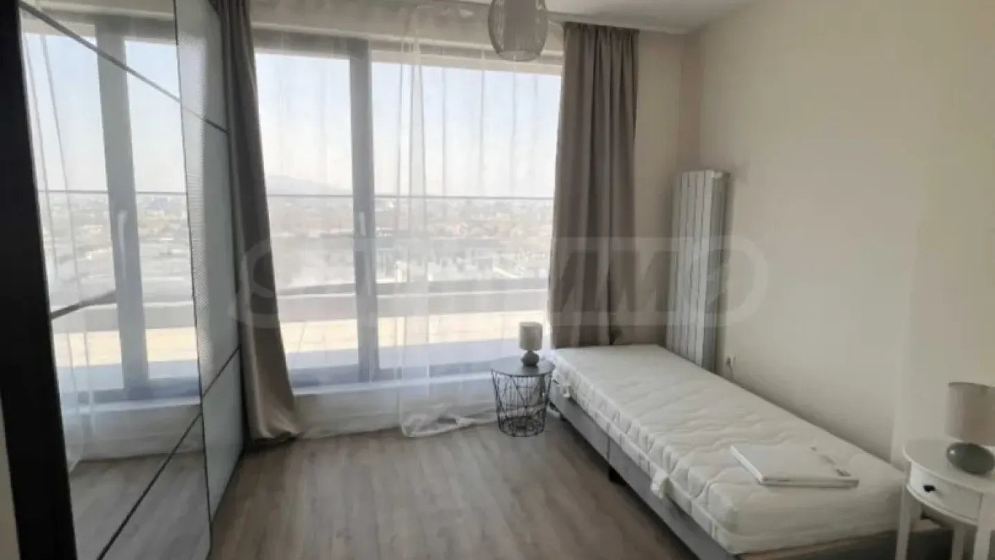 Spacious, Fully Furnished Apartment with Garage in Sofia - Image 1