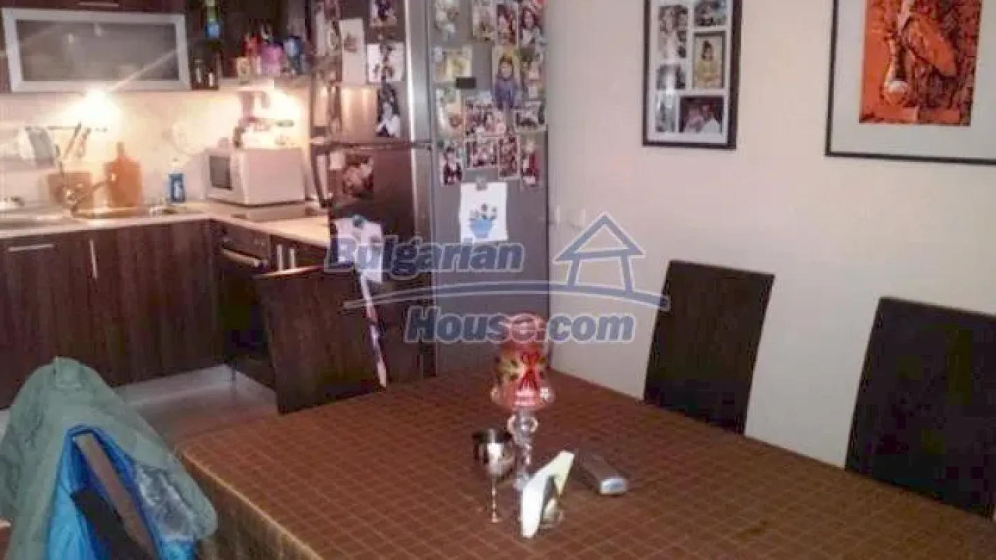 Luxurious Fully Furnished 2-Bedroom Apartment in Burgas City Center - Image 2