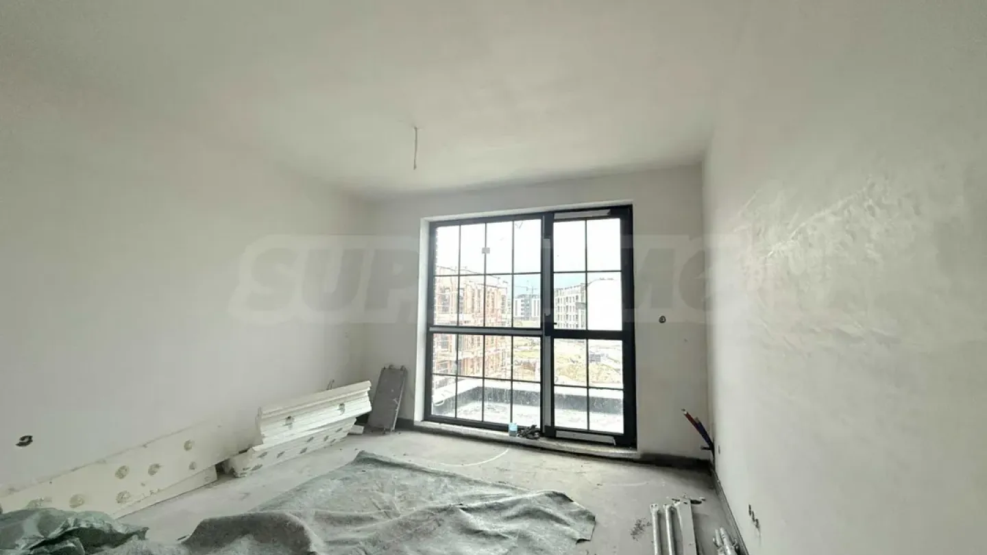 Spacious 3-Bedroom Apartment in "Malinova Dolina" Complex - Image 1