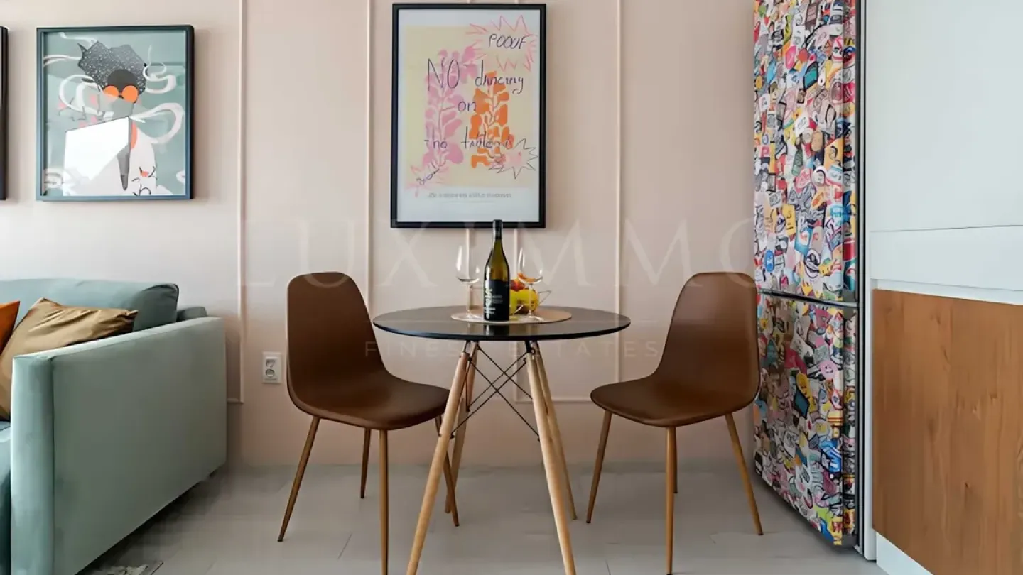 Stylish One-Bedroom Apartment Near Paradise Center, Sofia, Fully Furnished - Image 2