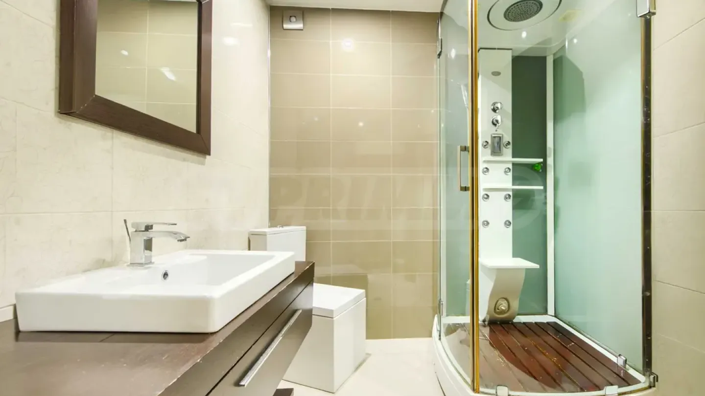 Spacious 3-Bedroom Apartment Near "Marinela" Hotel, Lozhnets Sofia - Image 4