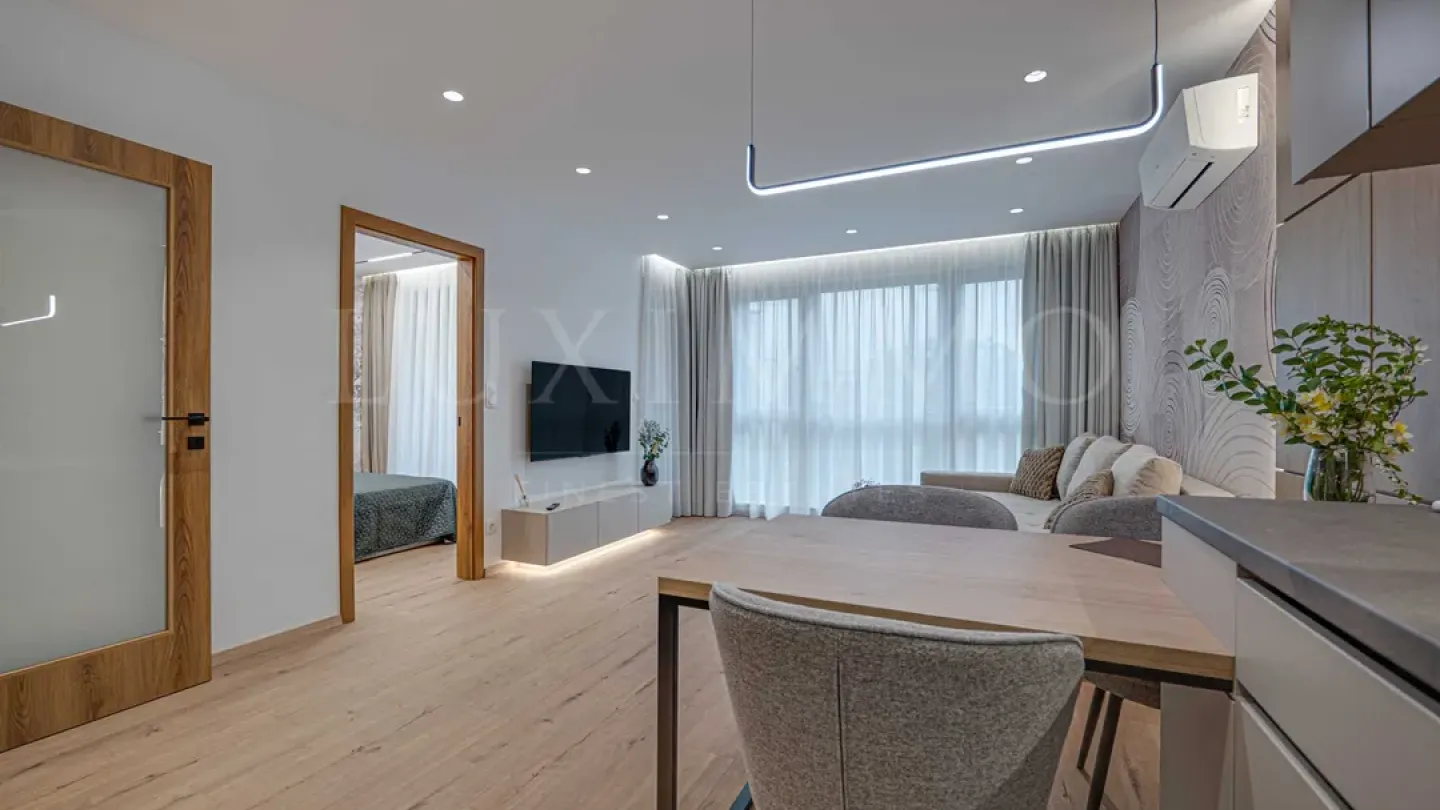 Stylish One-Bedroom Apartment in Sofia's "Green Quarter" - Image 5