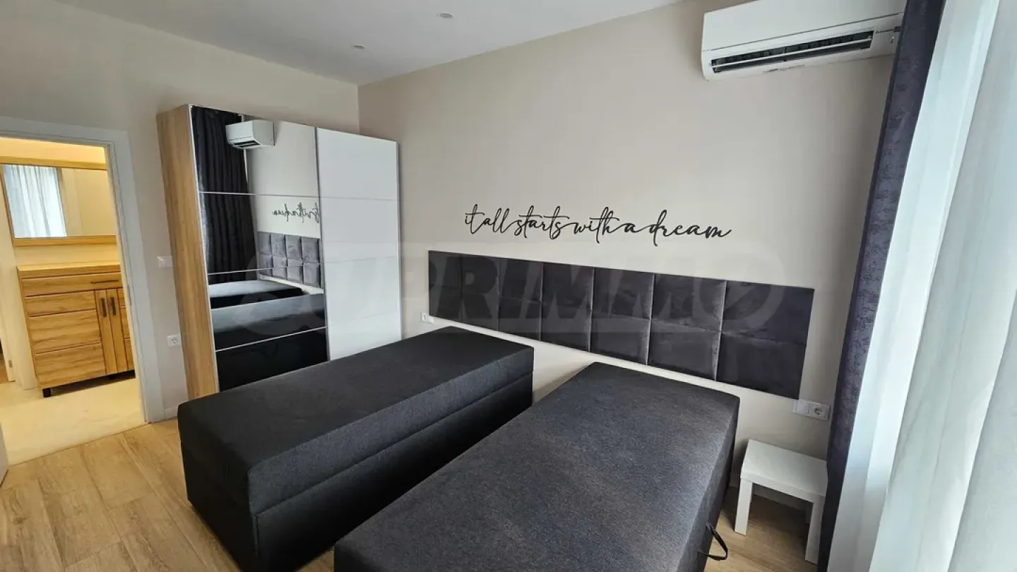 Spacious, Fully Furnished Apartment in Varna's Center - Image 2