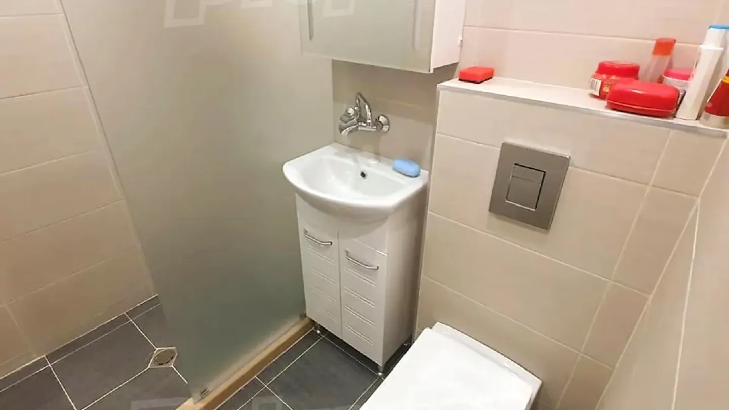 Spacious 2-Bedroom Apartment in Chataldzha, Varna - Fully Furnished - Image 4