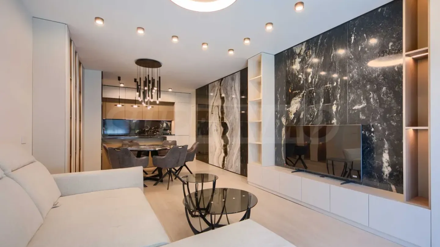 Luxury Sofia Apartment with Mountain View - Image 1