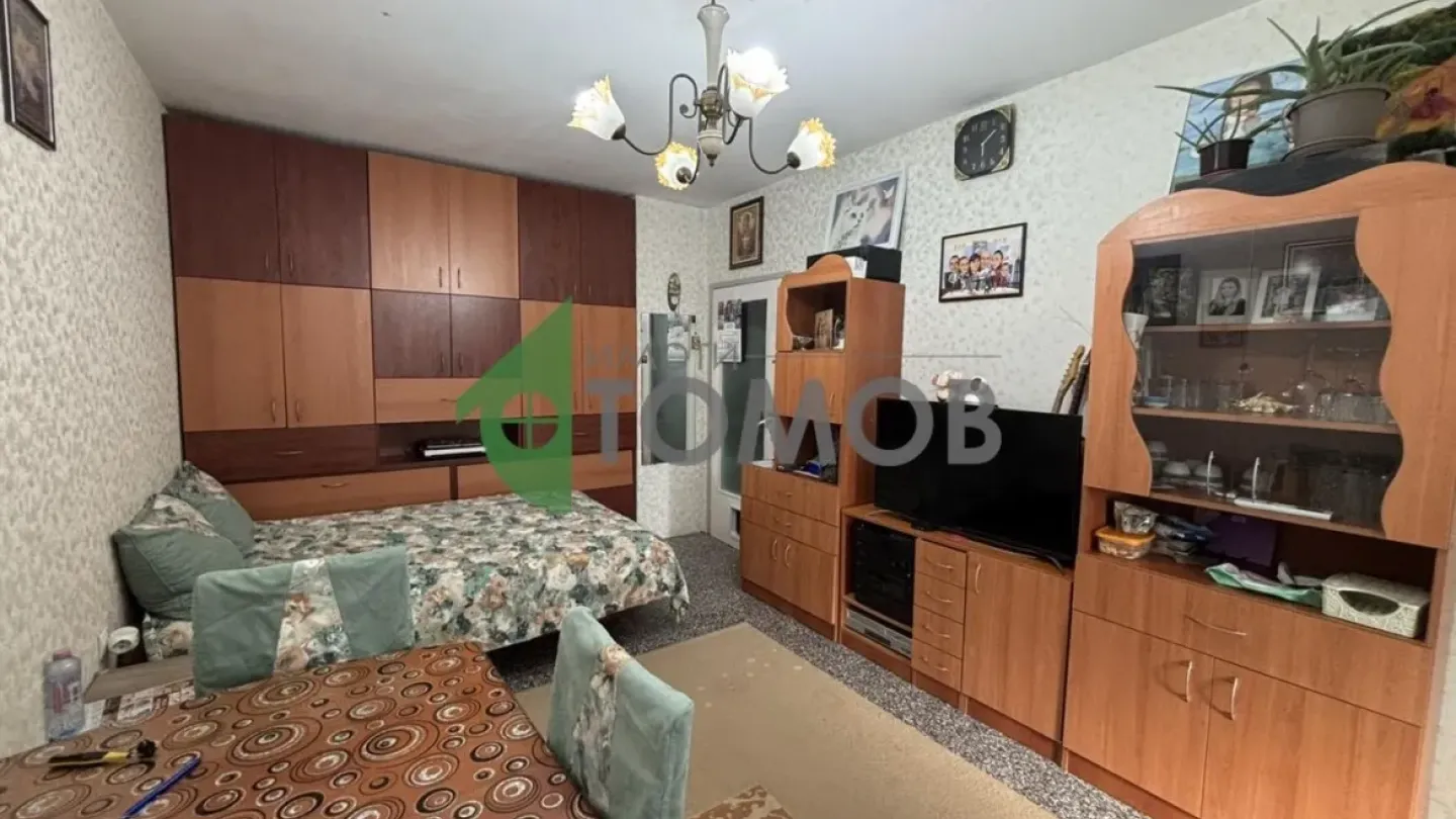 Fully Furnished 1-Bedroom Apartment in Sunny Stara Zagora, Bulgaria - Image 1