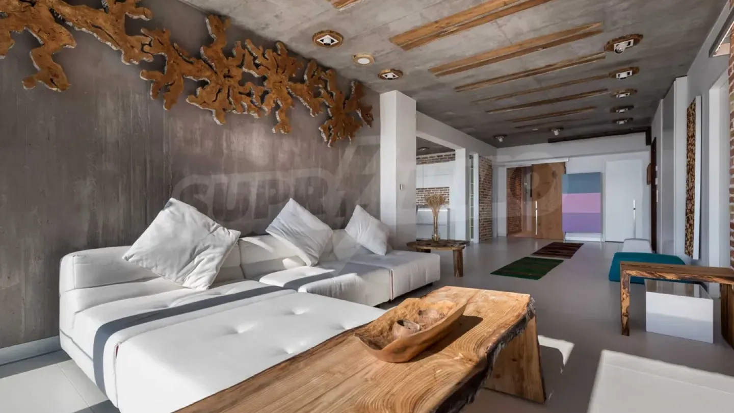 Luxury 3BR Apartment - Sea View, Varna - Image 3