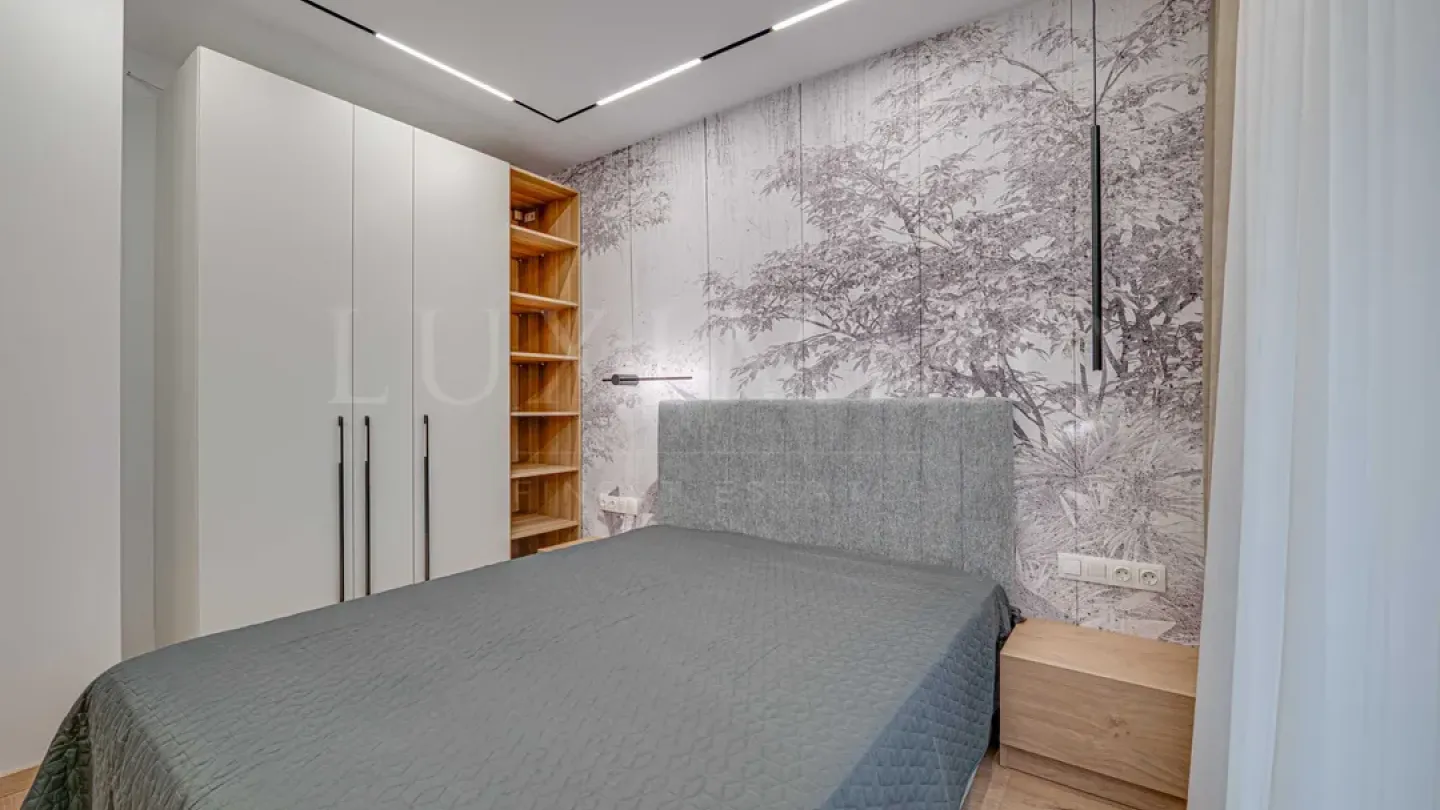 Stylish One-Bedroom Apartment in Sofia's "Green Quarter" - Image 1