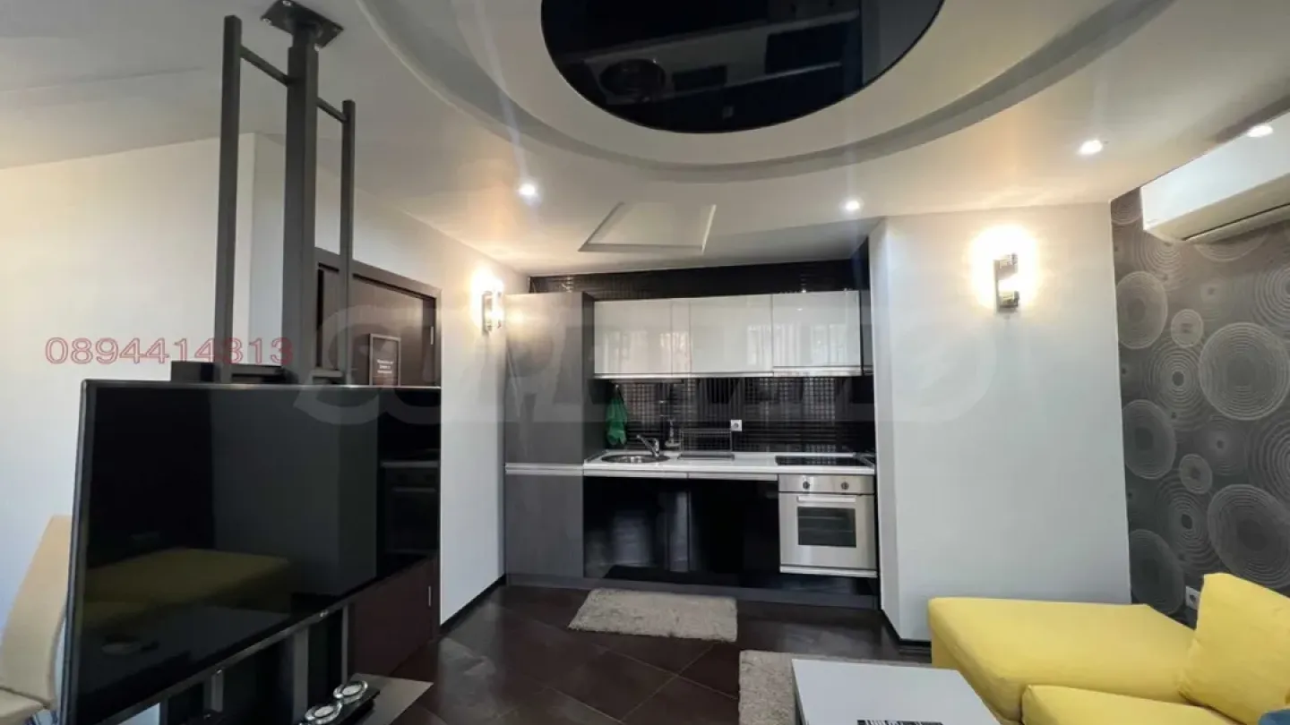 Spacious 3-Bedroom Fully Furnished Apartment in "Belite Brezi" Sofia - Image 2