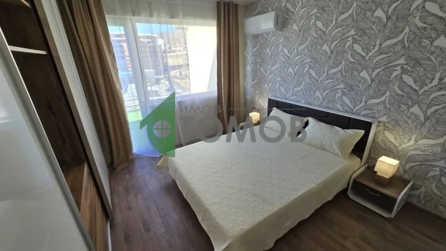 Spacious Fully Furnished Panorama Apartment with Terrace in Stara Zagora - Image 1