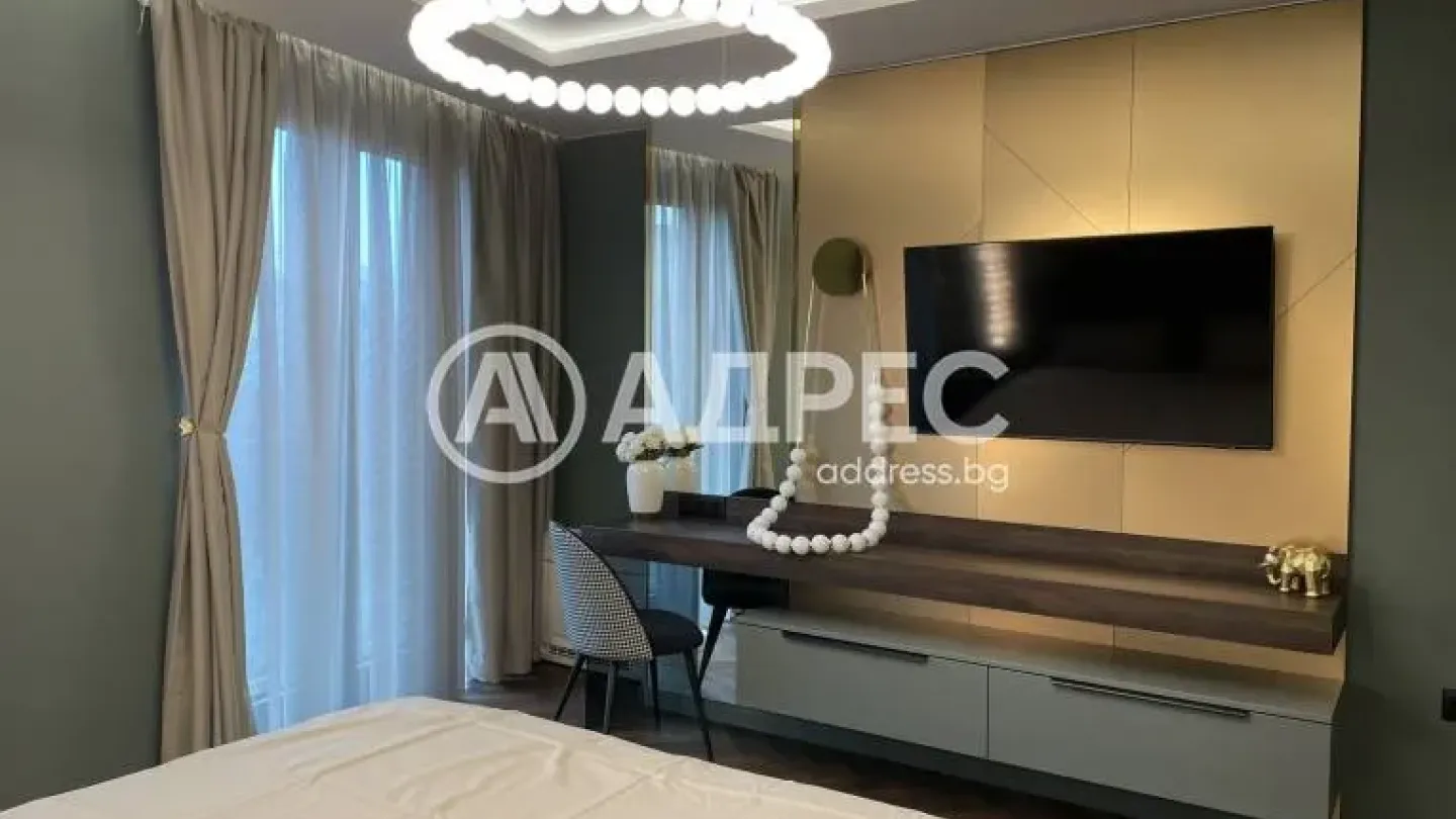 Spacious, Fully Furnished Burgas Apartment with Sea Views - €410,000 - Image 4