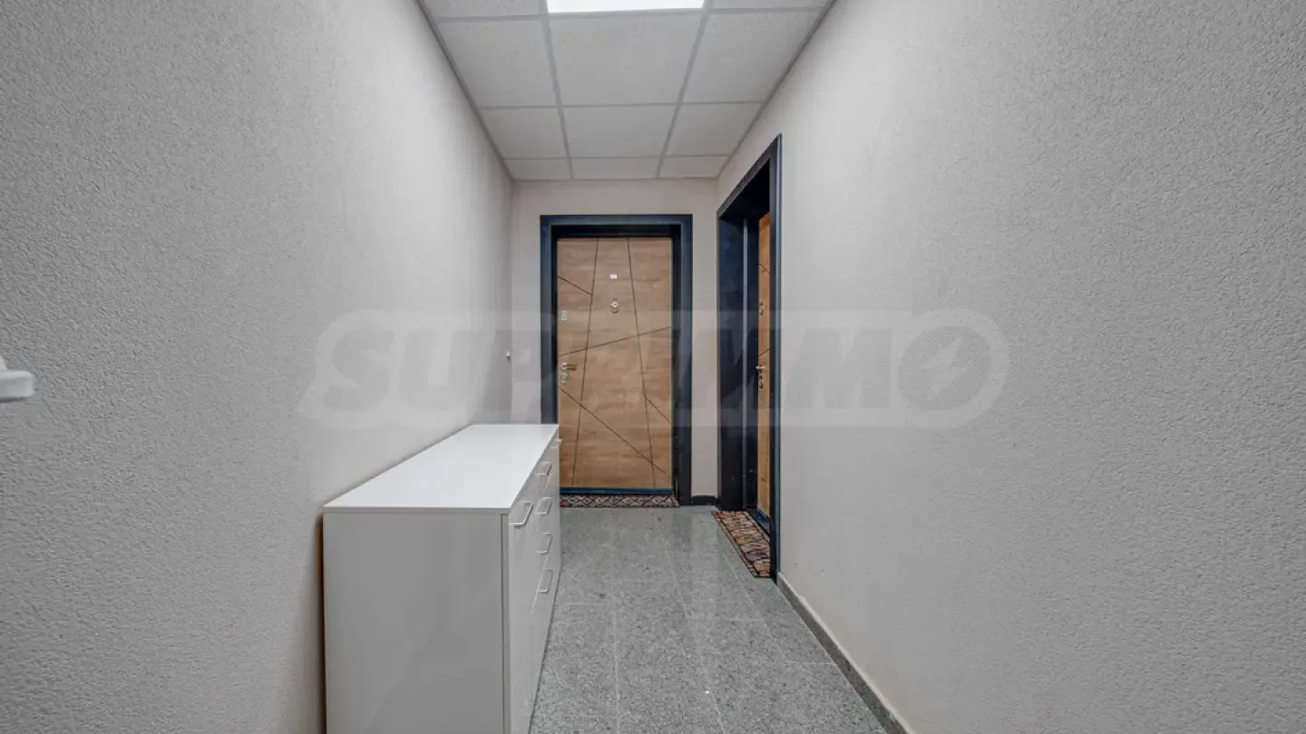 Stylish Fully Furnished One-Bedroom Apartment Near Paradise Center, Sofia - Image 2