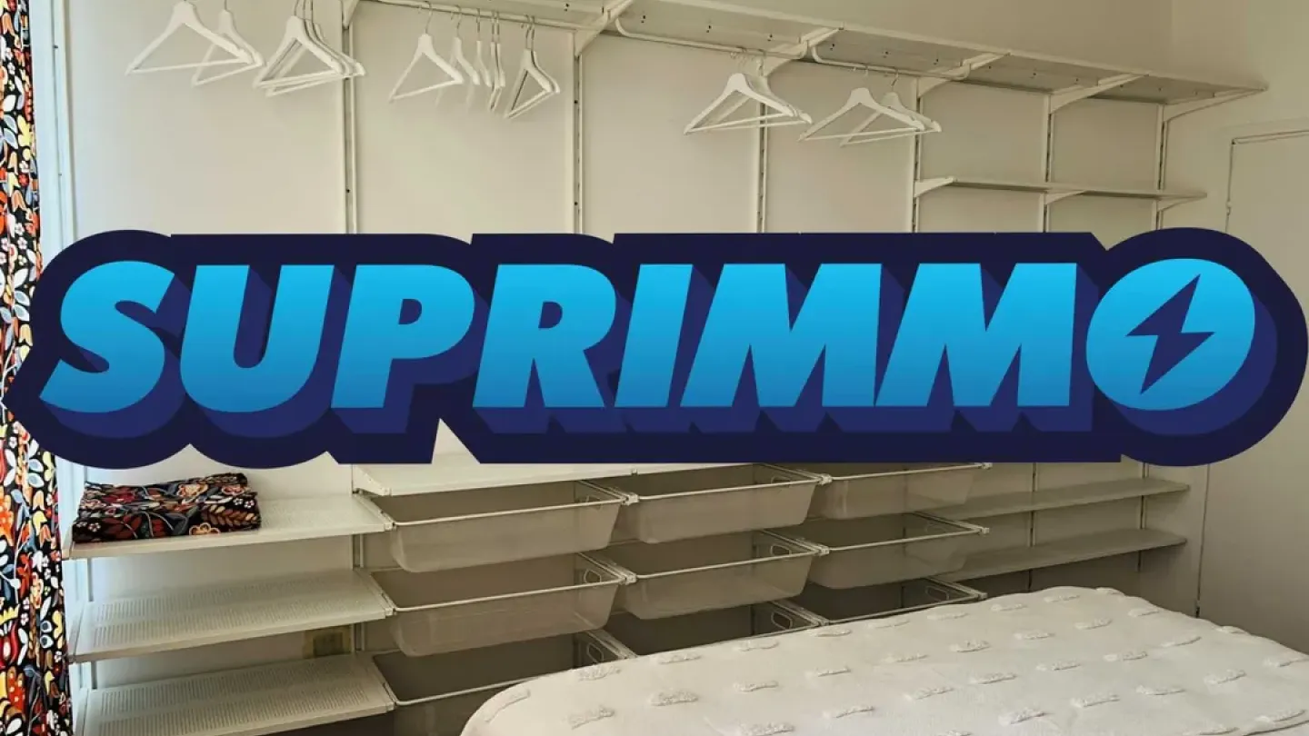 Spacious 3-Bedroom Apartment for Sale in Sofia, Bulgaria - Image 2