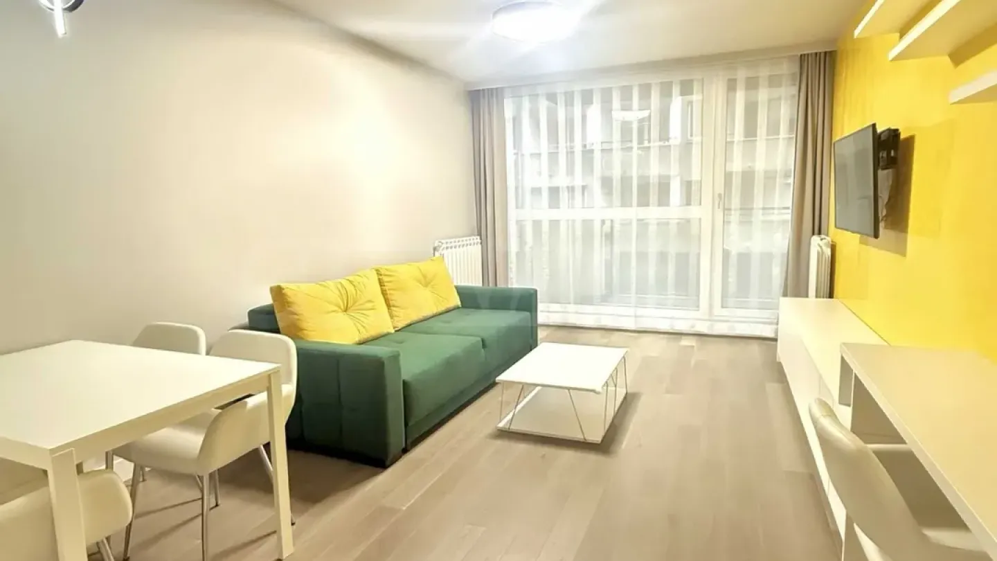 Spacious 3-Bedroom Apartment for Rent in Sofia's Manastirski Livadi - Image 1