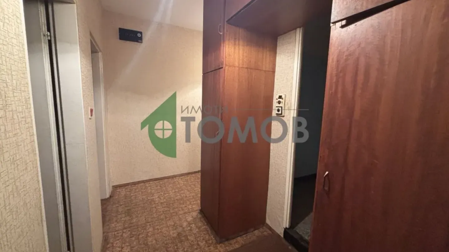 Spacious 2+1 Apartment in Stara Zagora – Great Location - Image 2