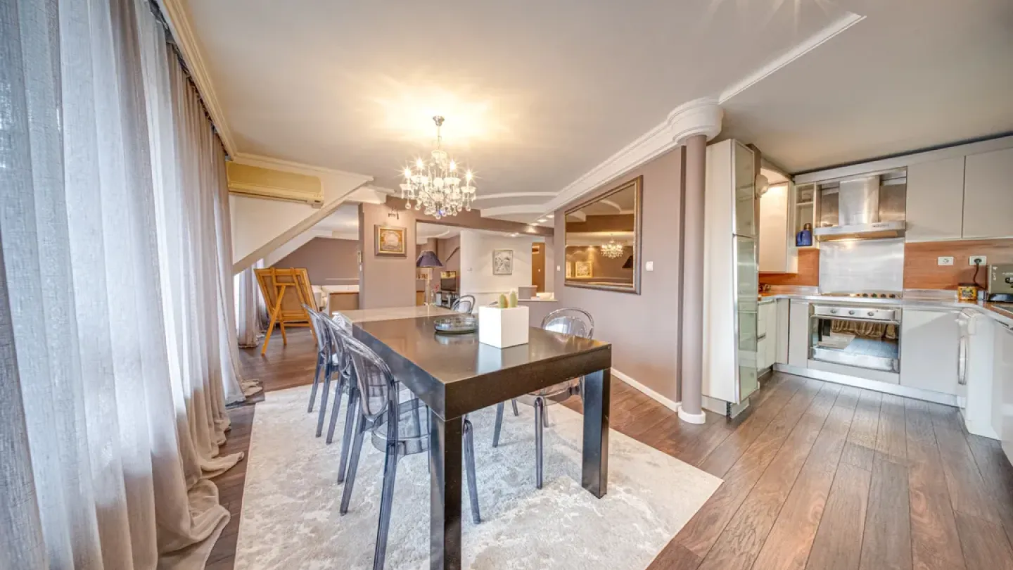 Spacious Lozenets Apartment: 3 Bed, Fully Furnished, Great Location - Image 3