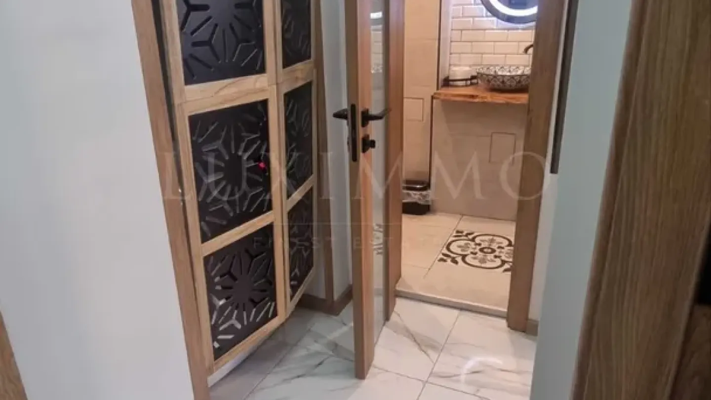 Stylish Fully Furnished One-Bedroom Apartment in Varna Center - Image 1