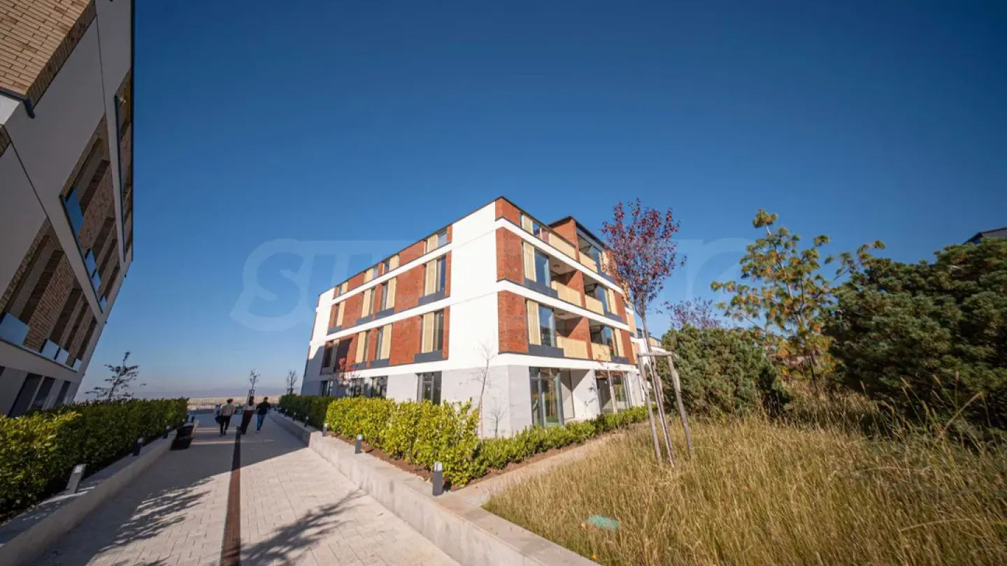 Spacious 3-Bed Apartment in Boyana Hills - Image 3