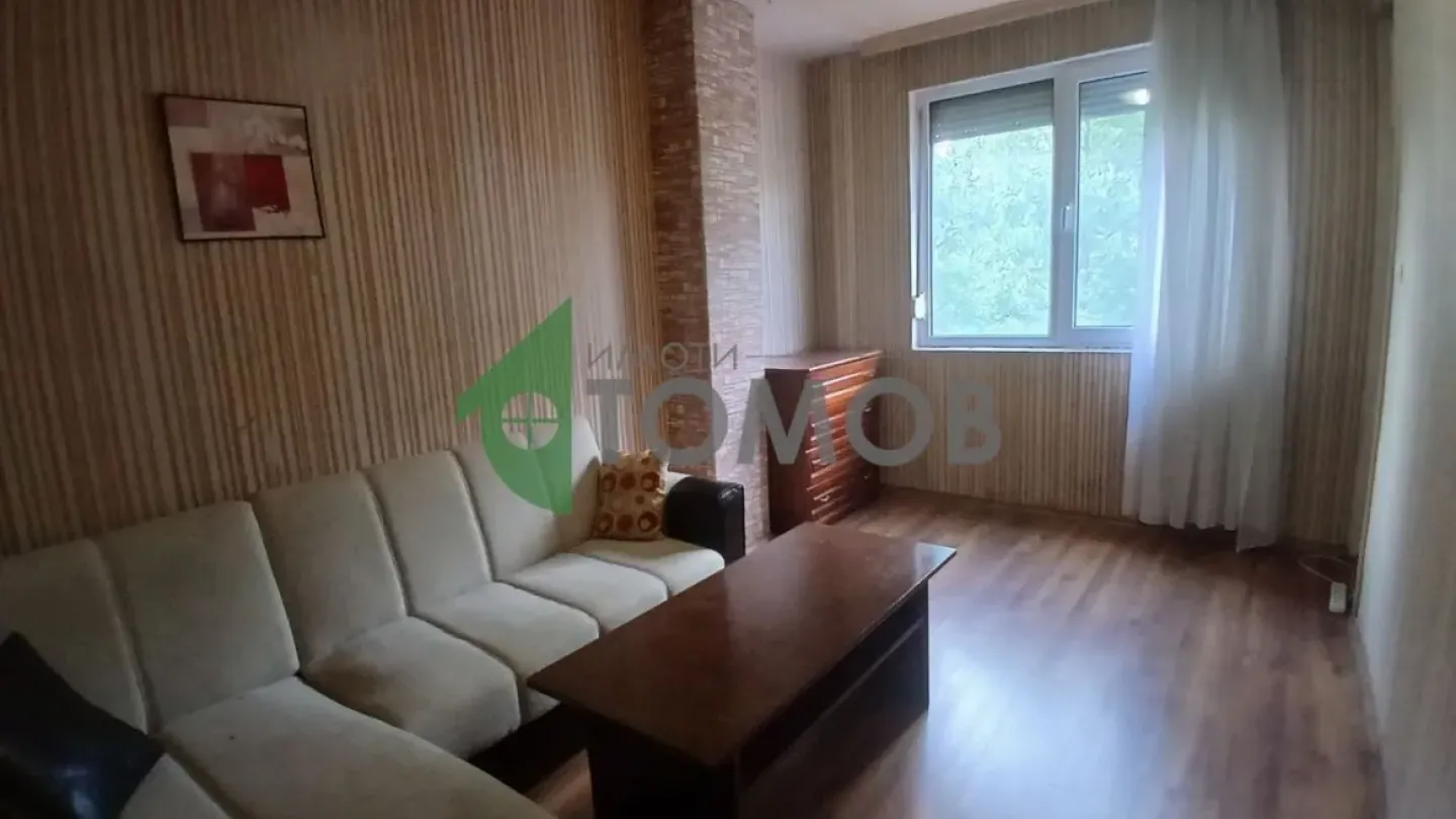 Spacious Two-Bedroom Apartment in Azymo, Stara Zagora, Bulgaria - Image 3