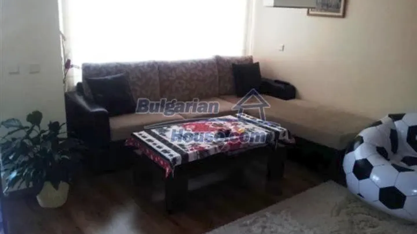 Luxurious Fully Furnished 2-Bedroom Apartment in Burgas City Center - Image 1