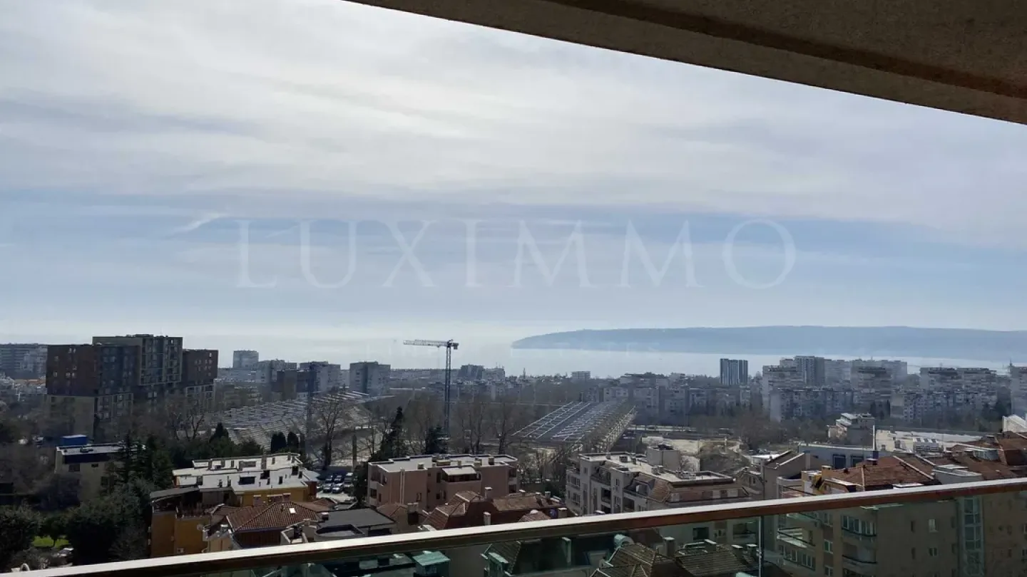 Sea View Luxury Apartment in Varna’s “Briz” District - Image 1