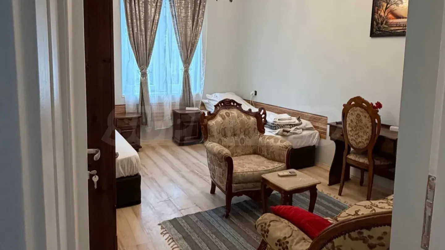 Spacious Fully Furnished Apartment in Plovdiv's Center - Image 5