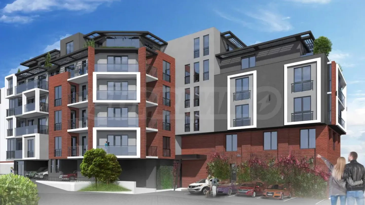 Spacious 3-Bedroom Apartment in Burgas City Center - Image 1