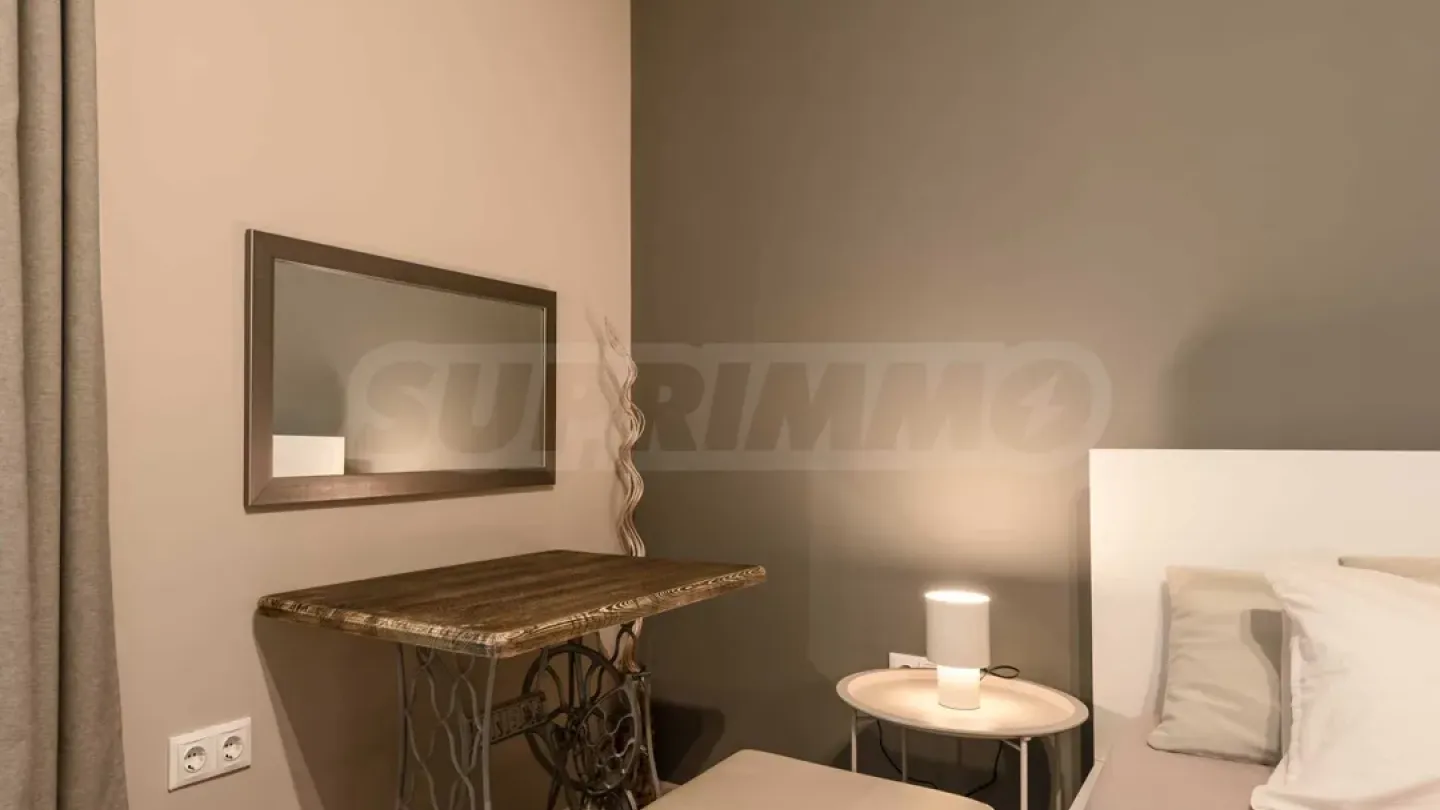 Stylish Varna Apartment with Pool & Parking - Fully Furnished - Image 4