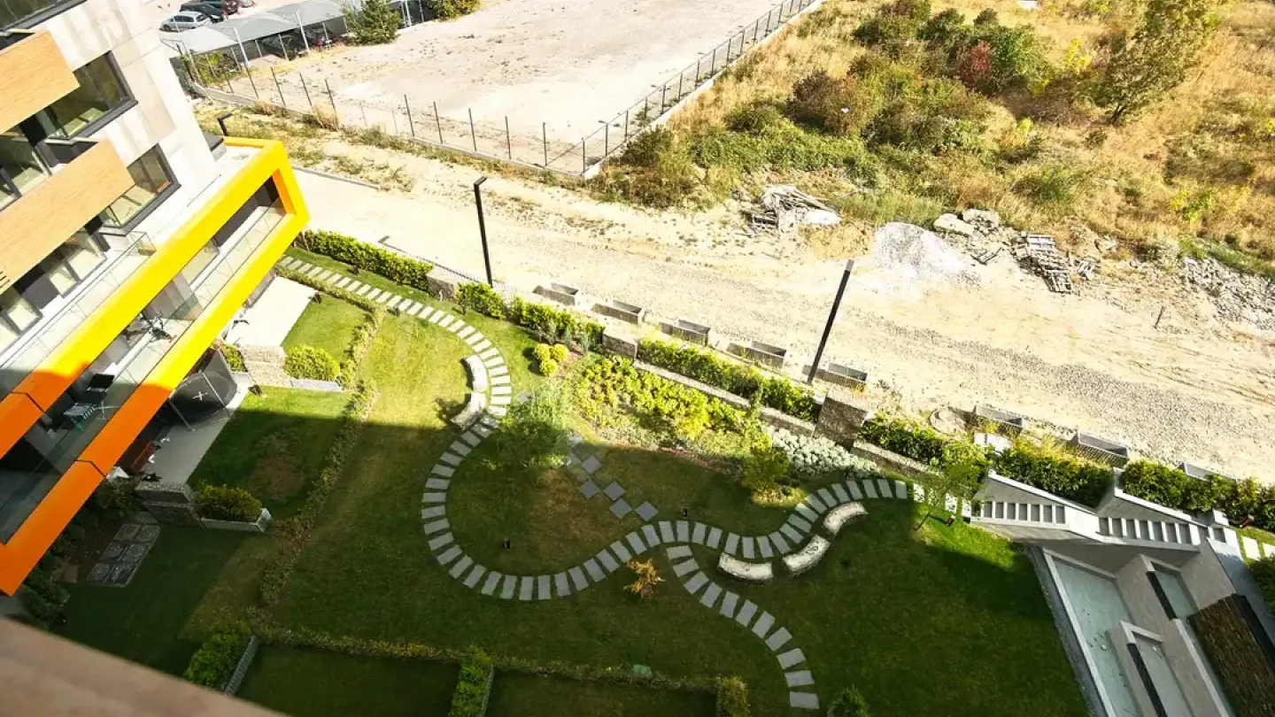 Fully Furnished 2-Bedroom Apartment in "Ru House" Complex, Sofia - Image 4