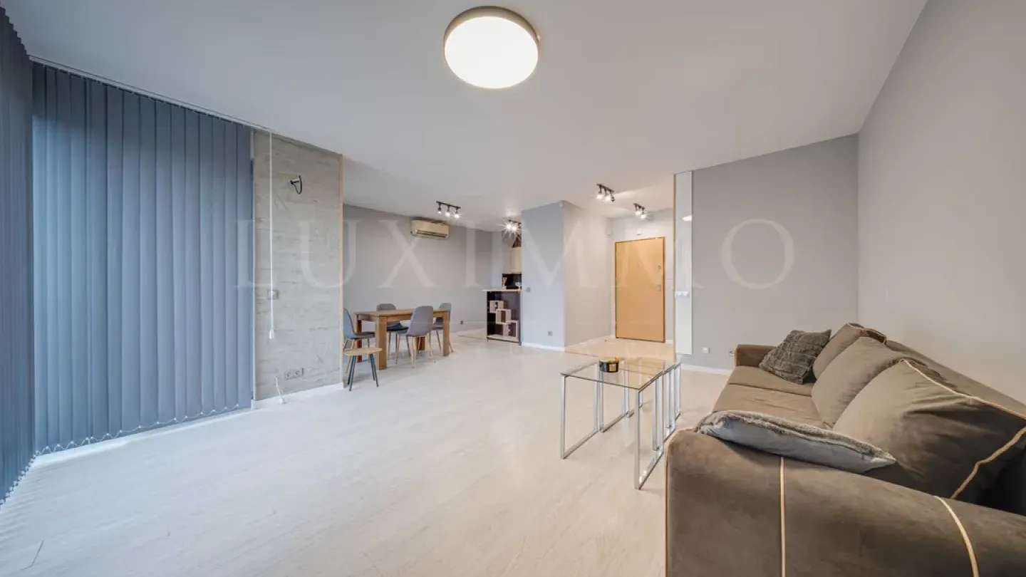 Spacious 94m² One-Bedroom Apartment in Sofia's Student Town - Image 5