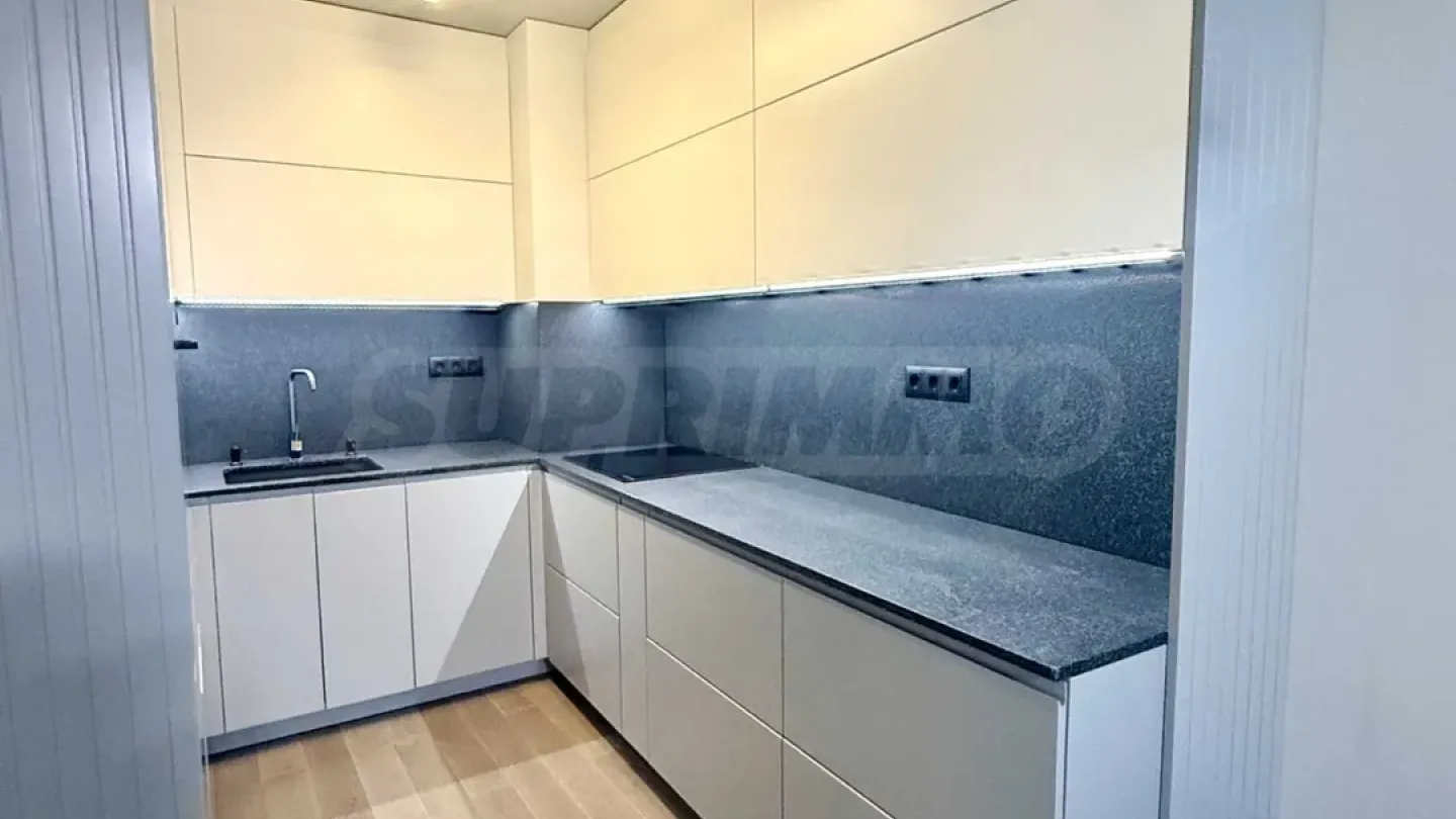 Spacious 3-Bedroom Apartment for Rent in Sofia's Manastirski Livadi - Image 3