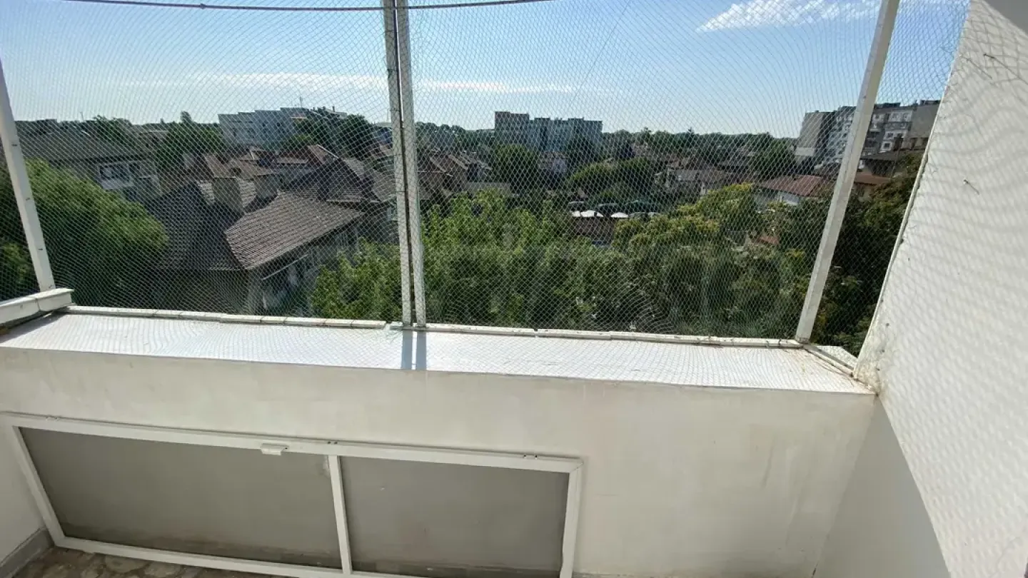 Spacious Vidin Apartment Near Park, Fully Furnished - Image 5