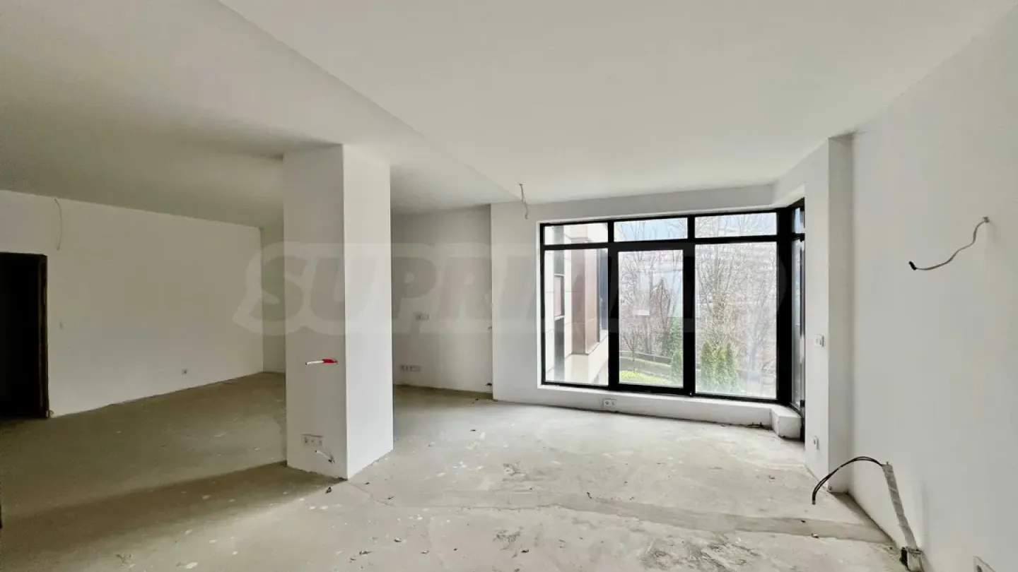 Spacious 3-Bedroom Apartment in Sofia's "Manastirski Livadi" - Image 4