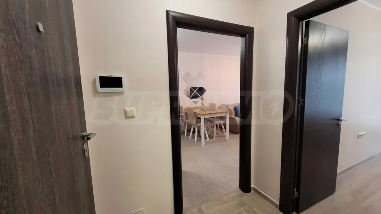 Stylish 2-Bedroom Apartment Near Youth Hill, Plovdiv - Image 1