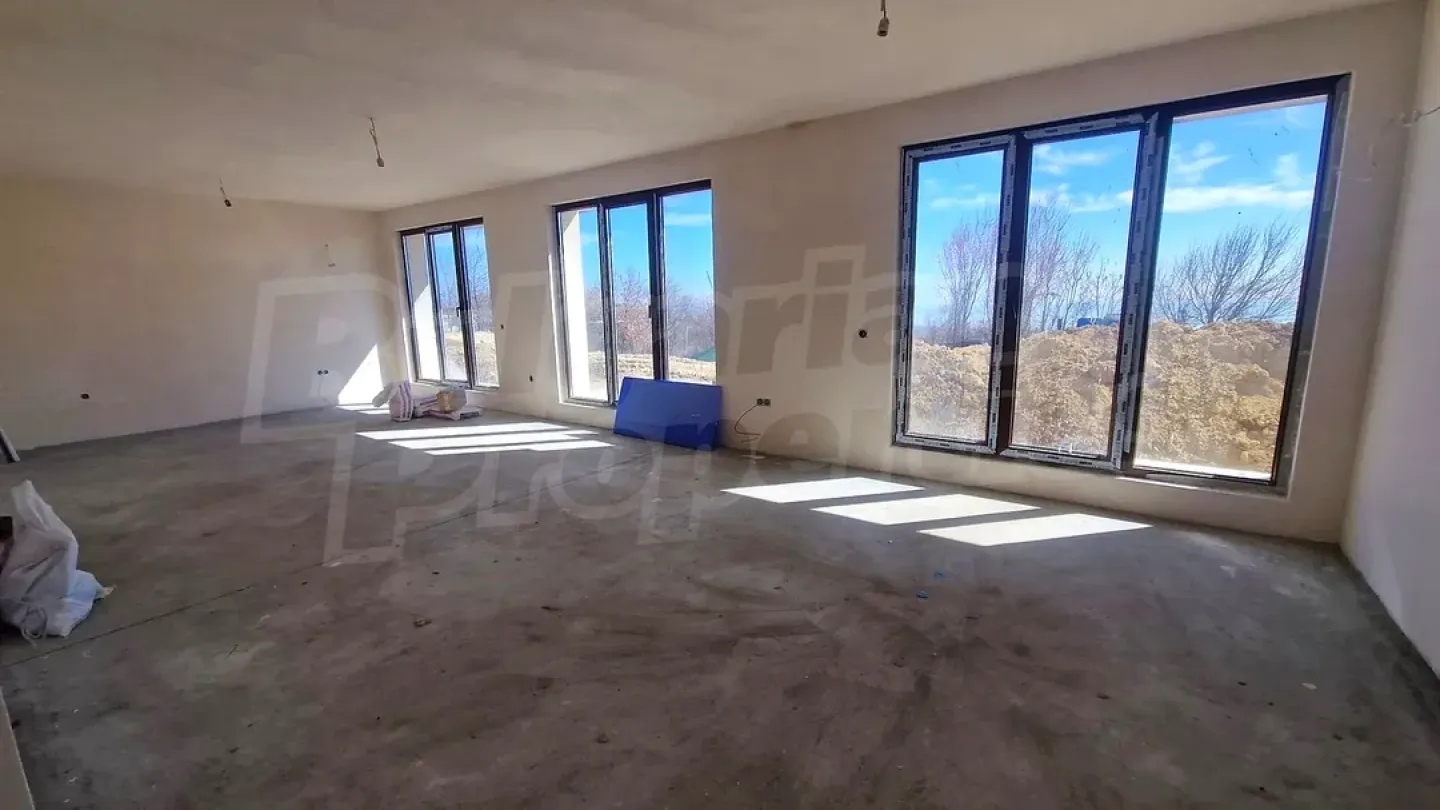 Sea View House in Akchelar, Varna - 3 Bedrooms, Act 16 - Image 3