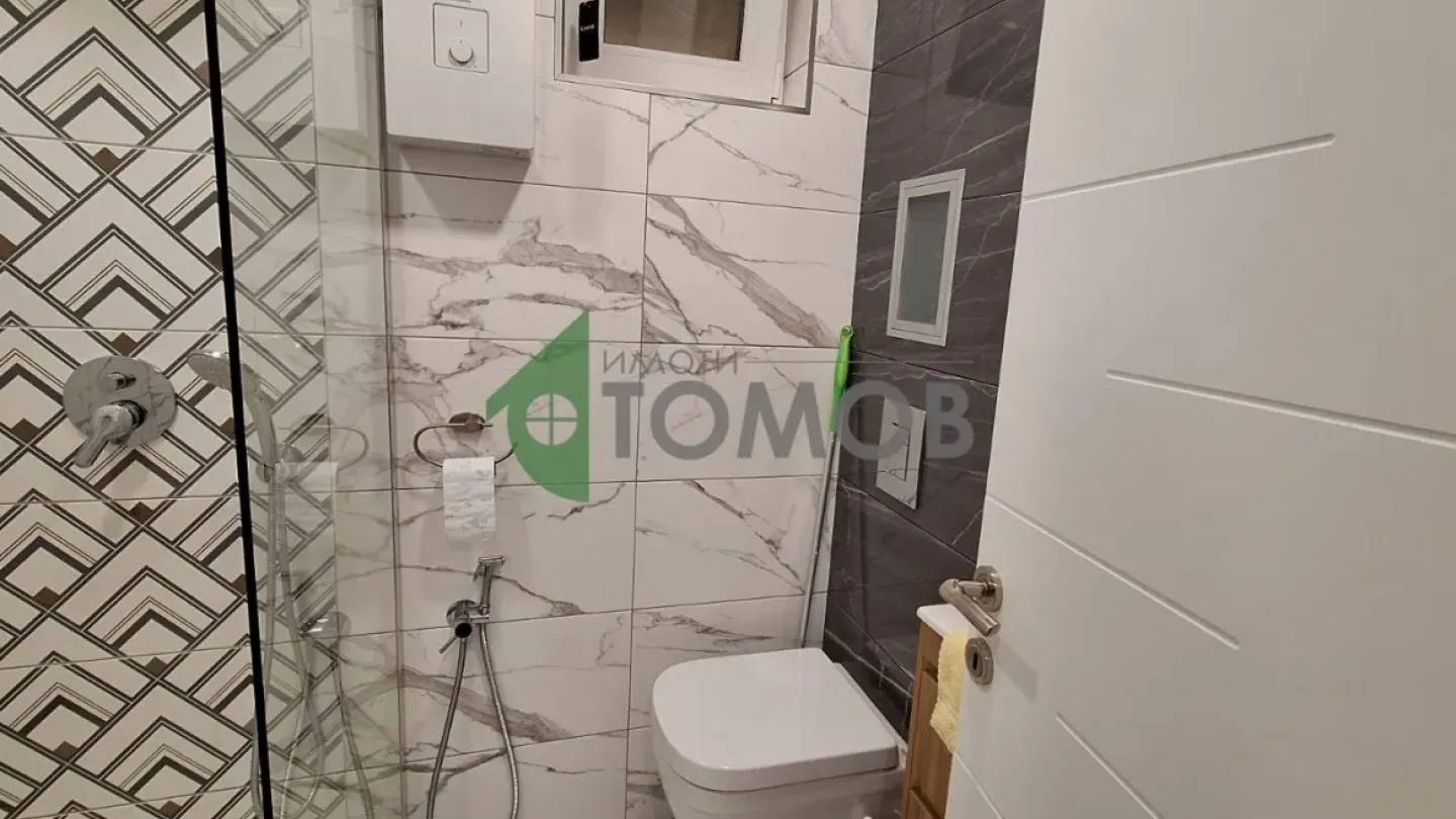 Spacious Fully Furnished Apartment in the Heart of Stara Zagora - Image 3