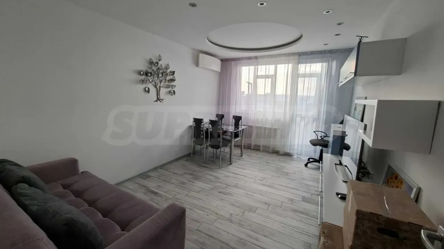 Fully Furnished 2-Bedroom Apartment in Varna - Image 5