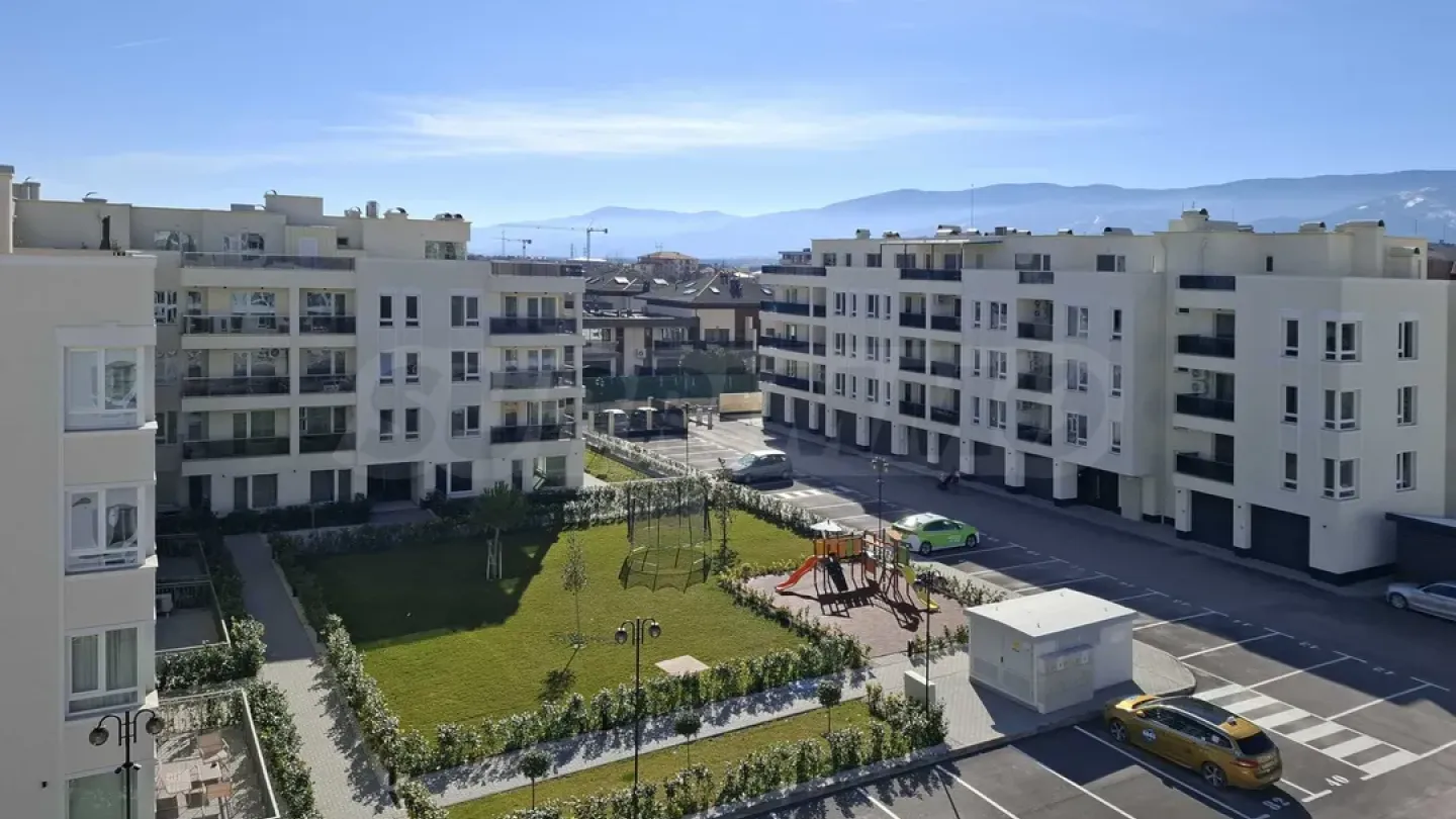 Spacious 2-Bedroom Apartment in Plovdiv Hills - Image 4