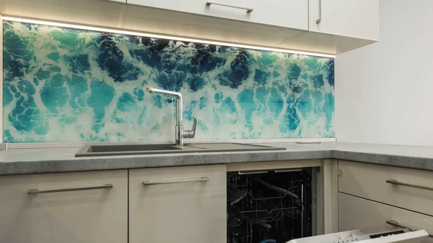 Stylish Varna Apartment Near the Sea - Furnished - Image 4