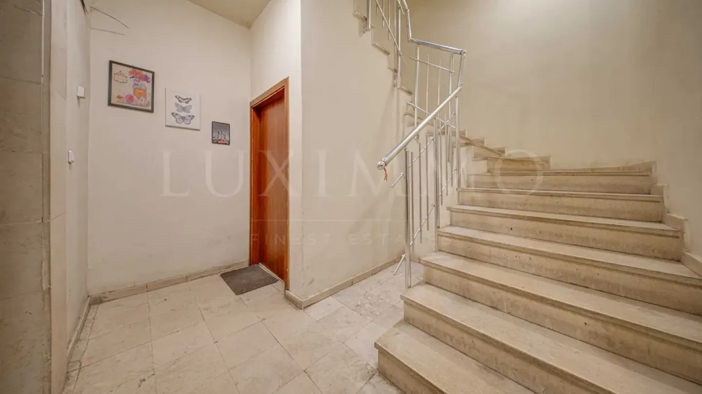 Spacious Fully Furnished Apartment Near Sofia Park & City Center - Image 1